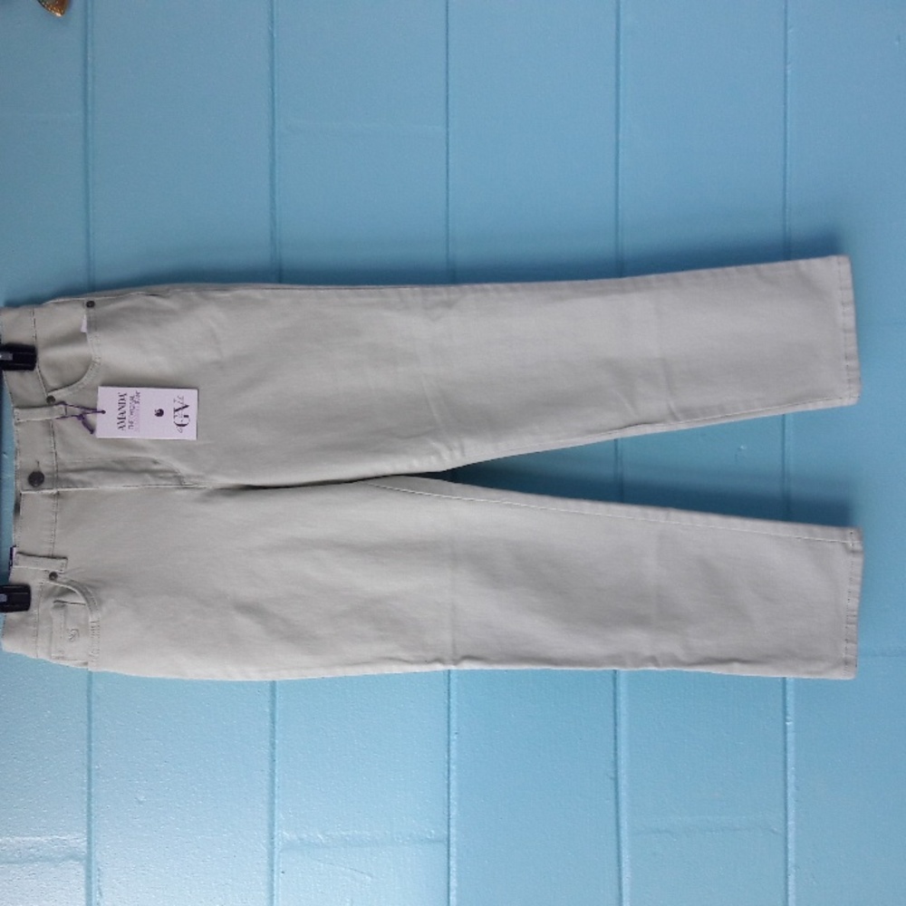 NWT "Gloria Vanderbilt Amanda" Classic Rise Jeans 10P & 16P Average